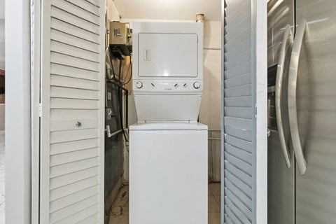 Tiny photo for 5944 S King Drive #1E, Chicago, IL 60637 (MLS # 12757561)
