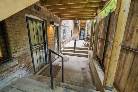 Tiny photo for 5944 S King Drive #1E, Chicago, IL 60637 (MLS # 12757561)