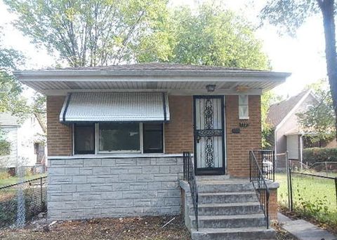 Tiny photo for 7737 S Champlain Avenue, Chicago, IL 60619 (MLS # 12503441)