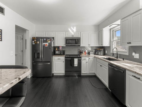 Tiny photo for 506 Helene Street, Shorewood, IL 60404 (MLS # 12785638)