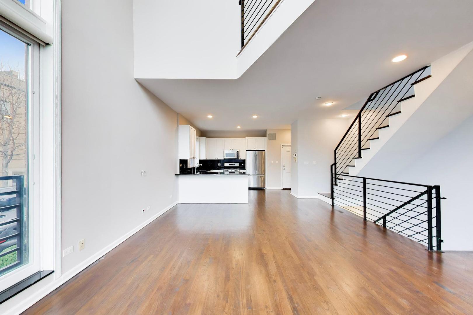 1086 N Paulina Street B