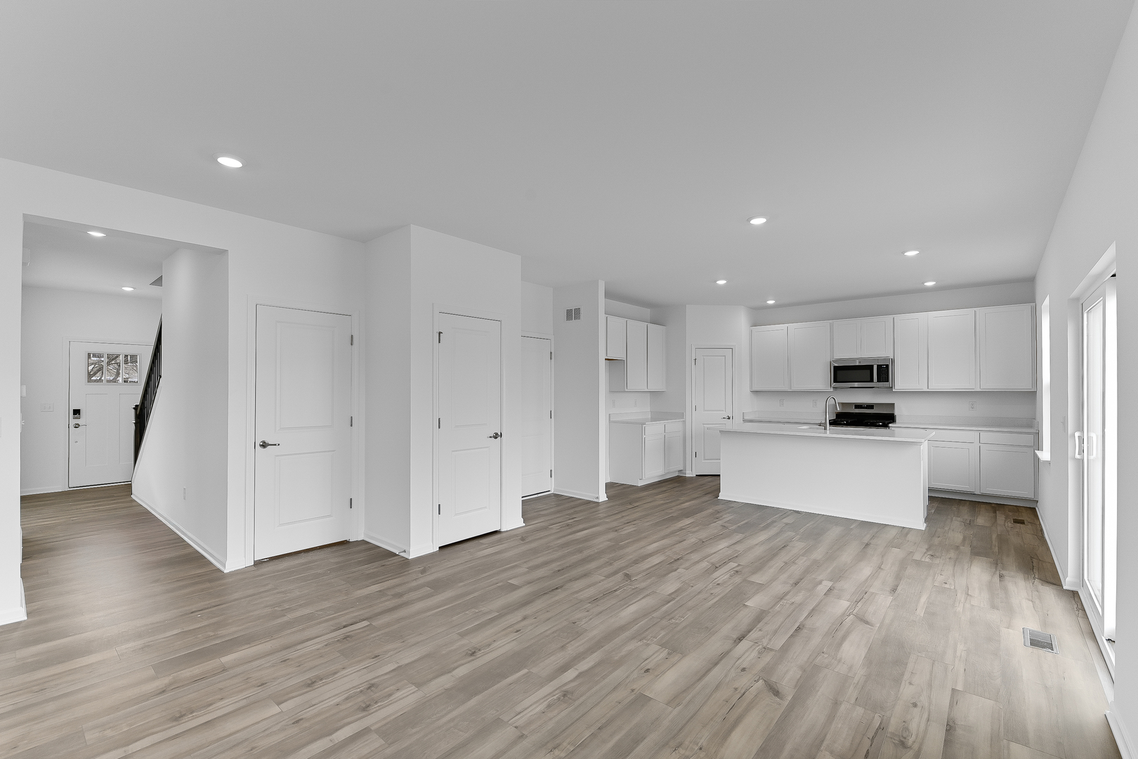 411 Honeysuckle Lane