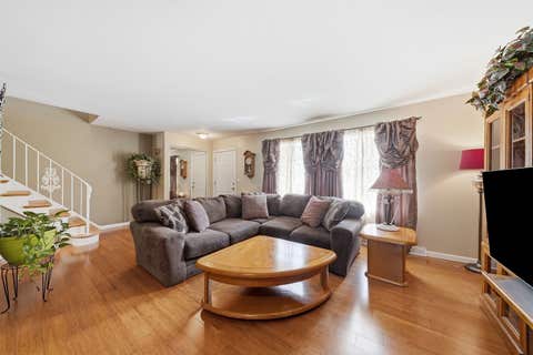 Tiny photo for 262 Bay Street, Wood Dale, IL 60191 (MLS # 12725950)