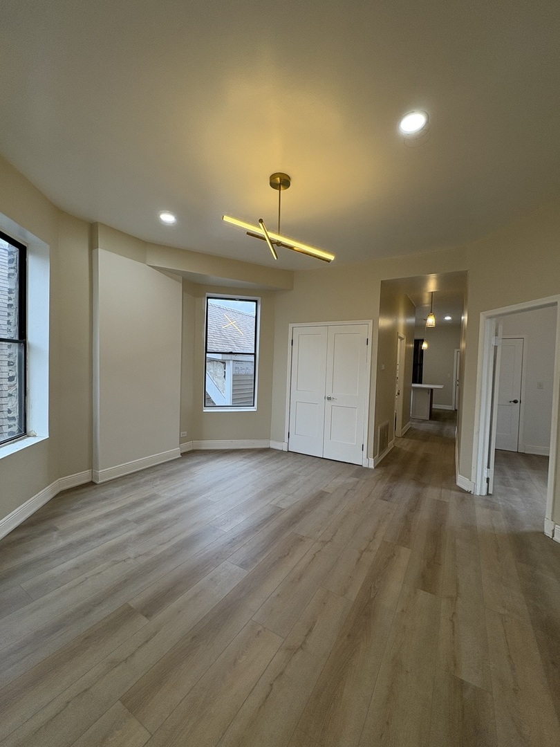 1628 N KIMBALL Avenue 2