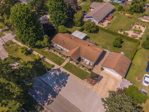 Tiny photo for 214 S 6th Street, Chatsworth, IL 60921 (MLS # 12715261)