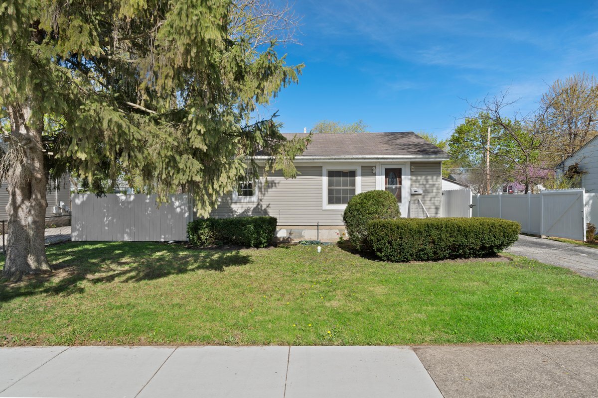 2632 N Butrick Street