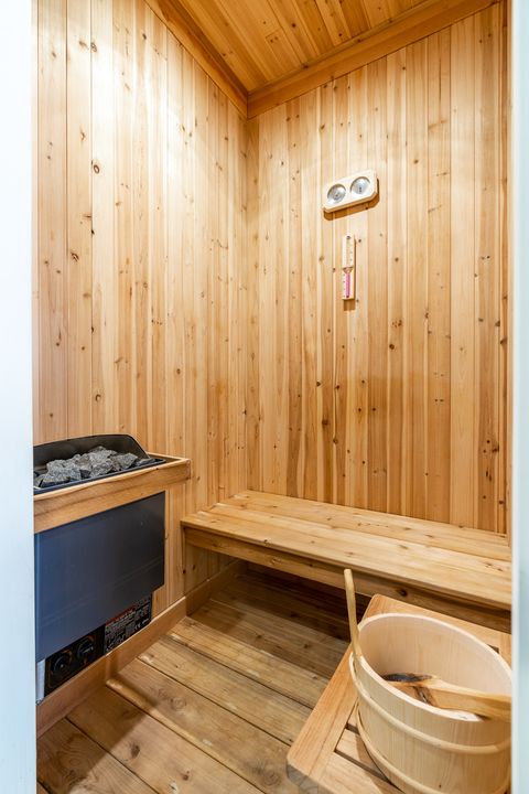 Tiny photo for 729 W Barry Avenue #1, Chicago, IL 60657 (MLS # 12613750)