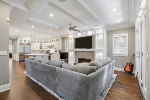 Tiny photo for 729 W Barry Avenue #1, Chicago, IL 60657 (MLS # 12613750)