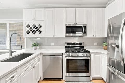 Tiny photo for 1518 W SUPERIOR Street #2, Chicago, IL 60622 (MLS # 12718051)