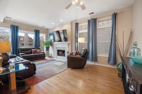 Tiny photo for 1237 W Farwell Avenue #2E, Chicago, IL 60626 (MLS # 12599194)