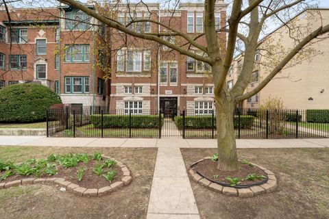 1237 W Farwell Avenue 2E Chicago IL 60626