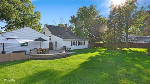 Tiny photo for 236 W SUNSET Avenue, Lombard, IL 60148 (MLS # 12462729)