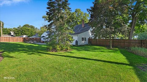 Tiny photo for 236 W SUNSET Avenue, Lombard, IL 60148 (MLS # 12462729)