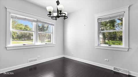 Tiny photo for 236 W SUNSET Avenue, Lombard, IL 60148 (MLS # 12462729)