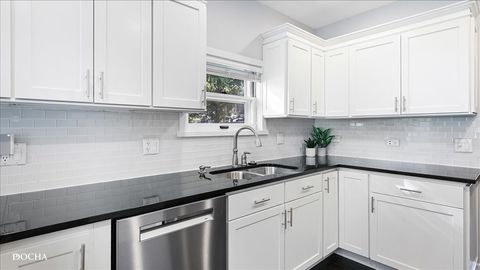 Tiny photo for 236 W SUNSET Avenue, Lombard, IL 60148 (MLS # 12462729)