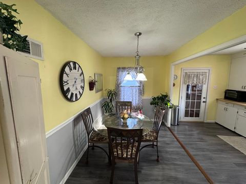 Tiny photo for 212 W Allmon Street, Salem, IL 62881 (MLS # 12603183)