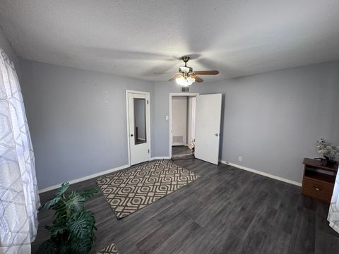 Tiny photo for 212 W Allmon Street, Salem, IL 62881 (MLS # 12603183)