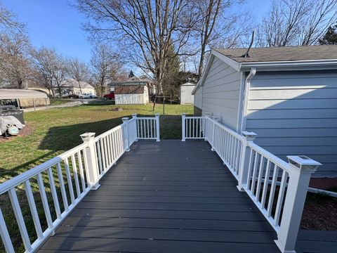 Tiny photo for 212 W Allmon Street, Salem, IL 62881 (MLS # 12603183)