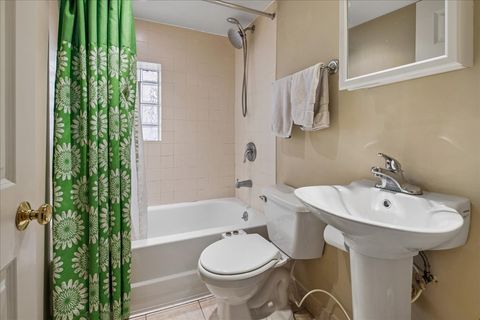 Tiny photo for 6429 N Oliphant Avenue, Chicago, IL 60631 (MLS # 12576292)