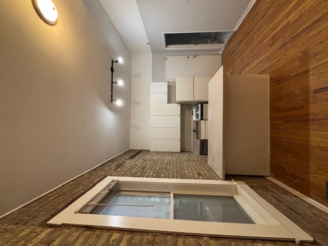 1451 W Augusta Boulevard 1F