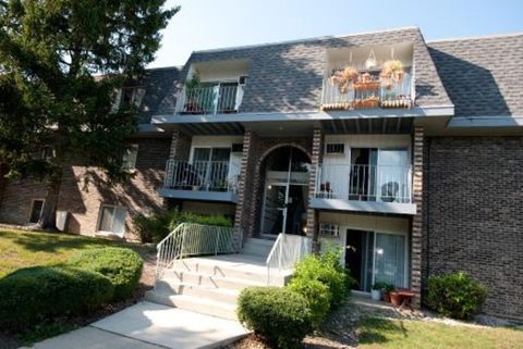 928 Jonathon Court 304 Prospect Heights IL 60070