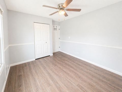 Tiny photo for 828 Huron Court, Carol Stream, IL 60188 (MLS # 12629814)