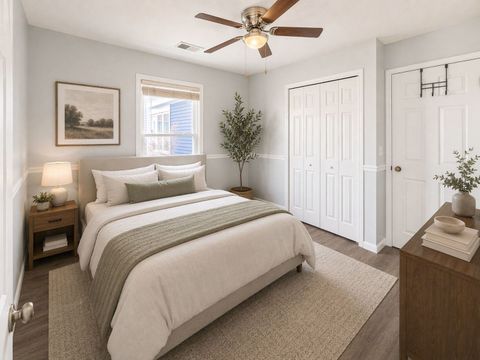 Tiny photo for 828 Huron Court, Carol Stream, IL 60188 (MLS # 12629814)
