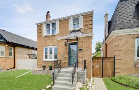 Photo of 3833 Oak Park Avenue, Berwyn, IL 60402 (MLS # 12733003)
