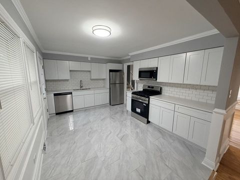 Tiny photo for 1118 E 169th Street, South Holland, IL 60473 (MLS # 12622138)