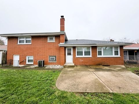 Tiny photo for 1118 E 169th Street, South Holland, IL 60473 (MLS # 12622138)