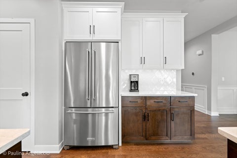 Tiny photo for 1569 Dempsey Drive, St. Charles, IL 60174 (MLS # 12644807)