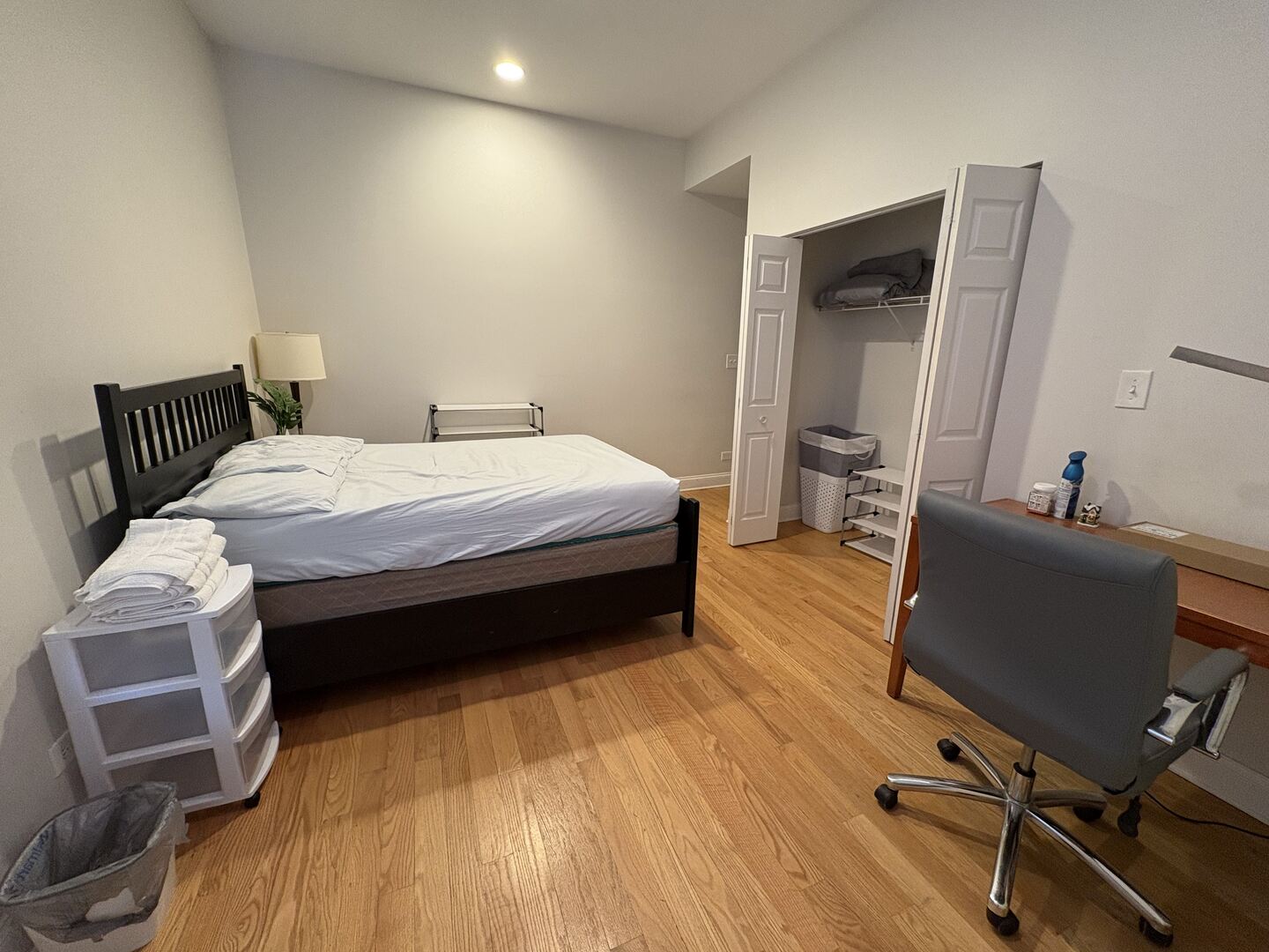 716 S Claremont Avenue