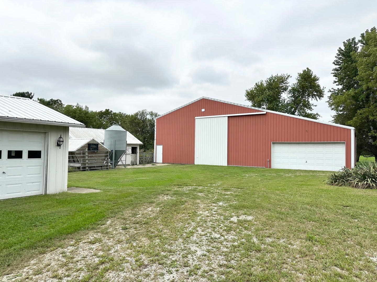 1698 E 1400 North Road