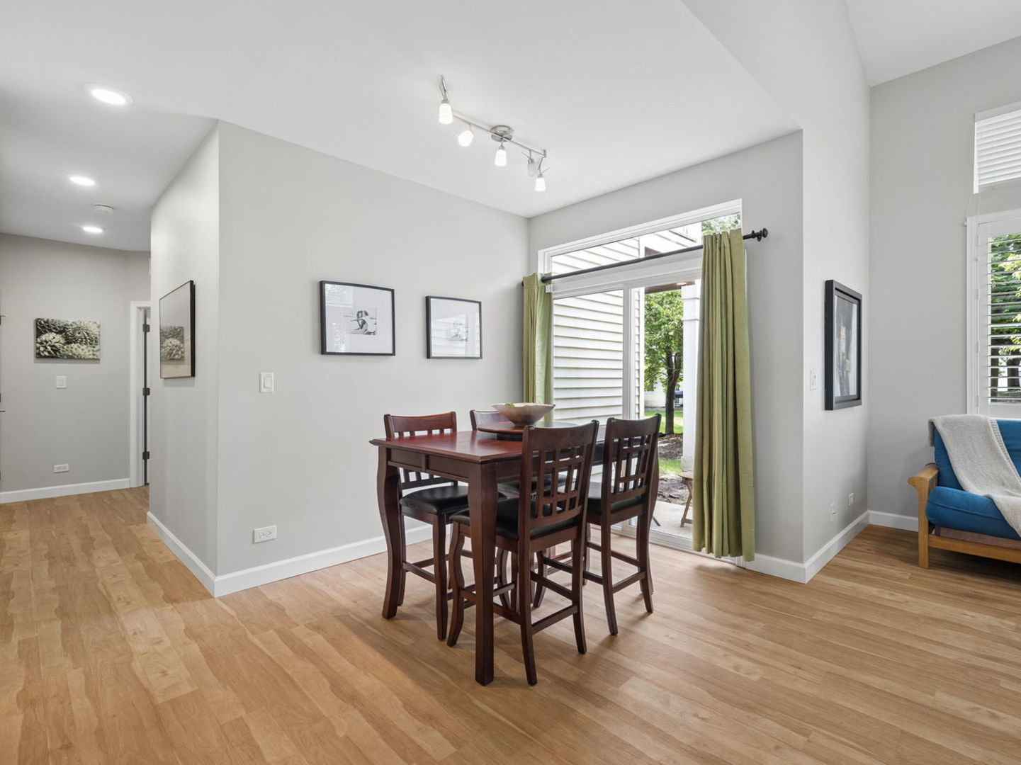 127 Hidden Pond Circle