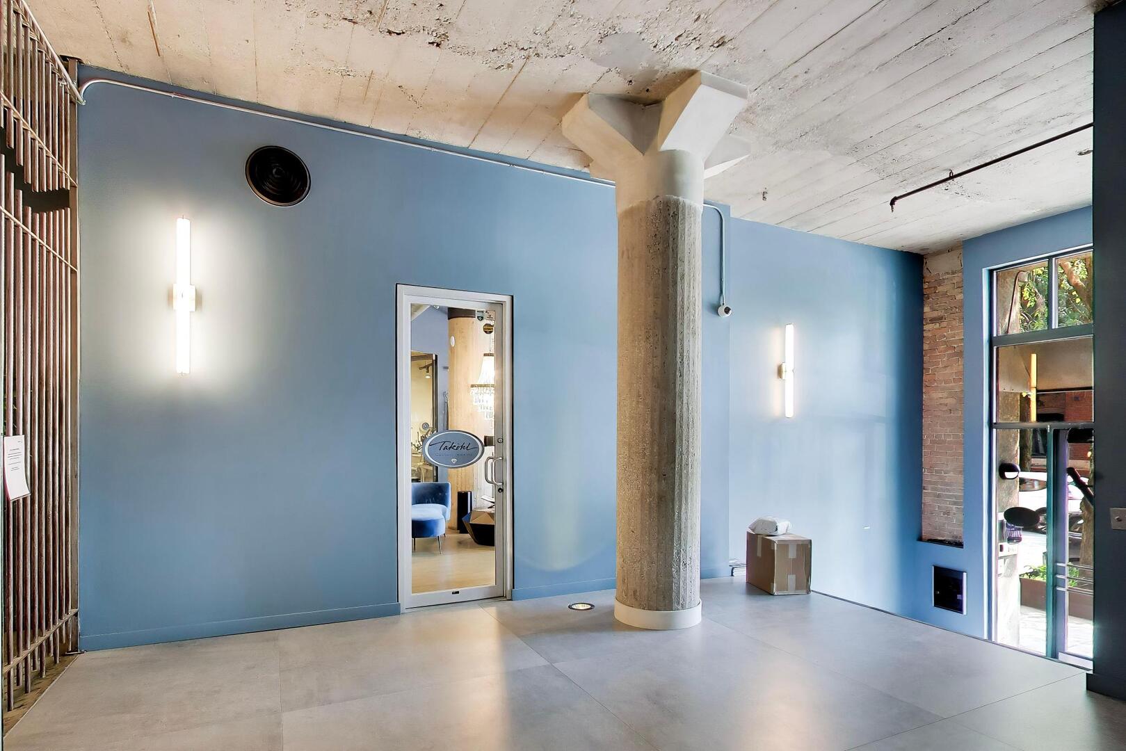 110 N PEORIA Street 102