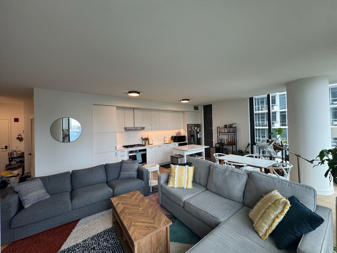 855 W Madison Street 615