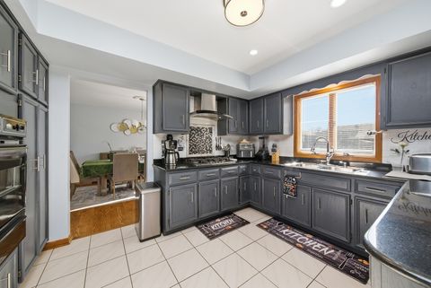 Tiny photo for 7435 W 157th Street, Orland Park, IL 60462 (MLS # 12531737)