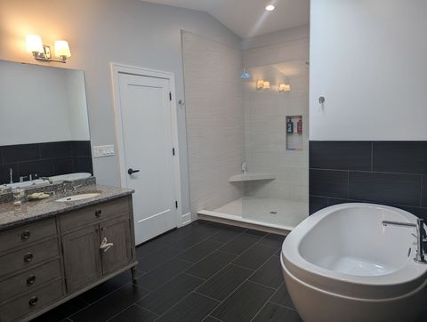 Tiny photo for 5335 Blodgett Avenue, Downers Grove, IL 60515 (MLS # 12553930)