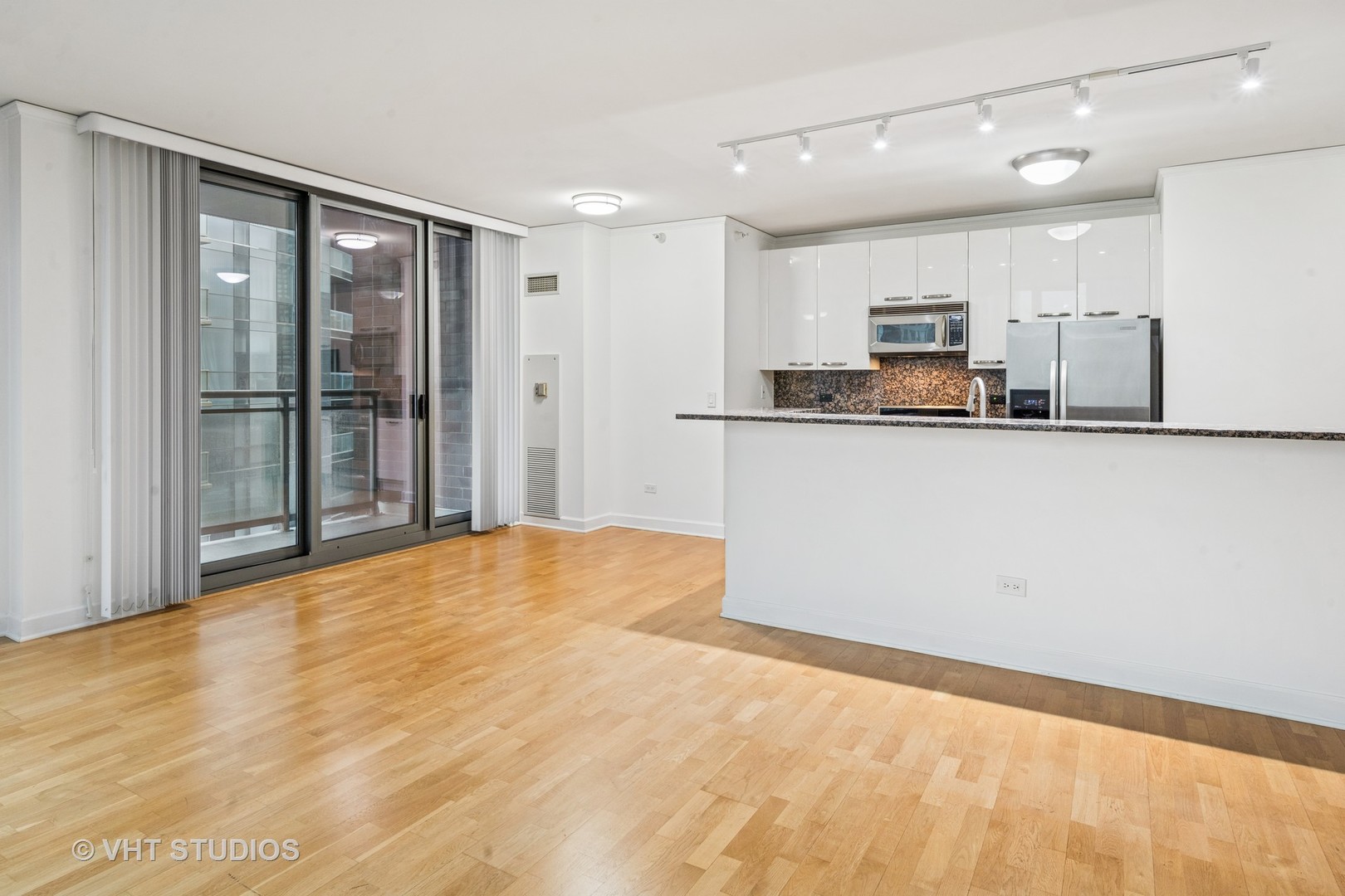 450 E Waterside Drive 1808