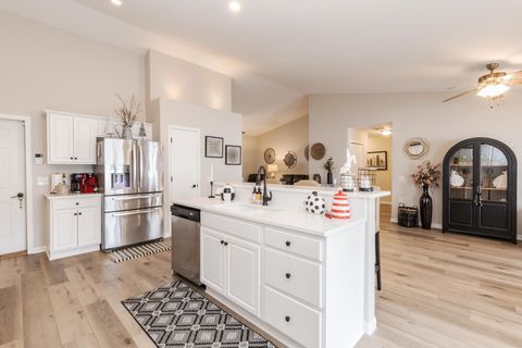 Tiny photo for 2331 Eastwood Avenue, Streator, IL 61364 (MLS # 12593352)