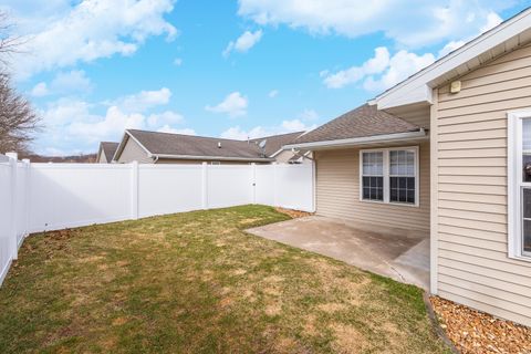 Tiny photo for 2331 Eastwood Avenue, Streator, IL 61364 (MLS # 12593352)