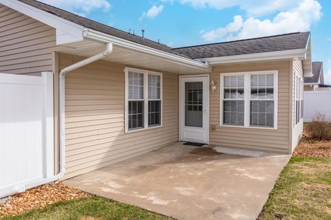 Tiny photo for 2331 Eastwood Avenue, Streator, IL 61364 (MLS # 12593352)