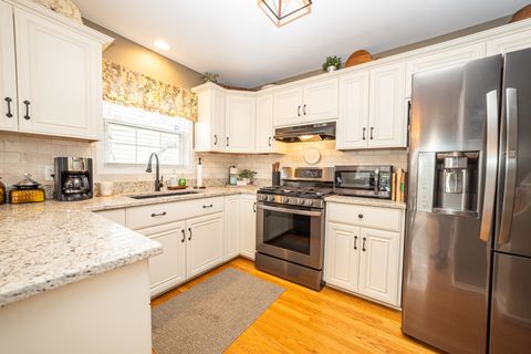 Tiny photo for Plainfield, IL 60586 (MLS # 12607962)