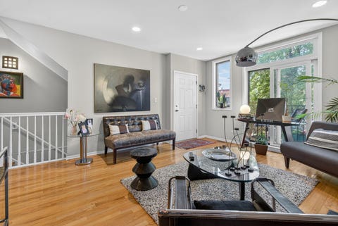 Tiny photo for 2709 N Campbell Avenue #1, Chicago, IL 60647 (MLS # 12616629)