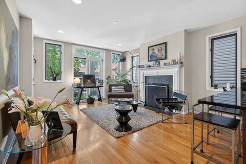 Tiny photo for 2709 N Campbell Avenue #1, Chicago, IL 60647 (MLS # 12616629)