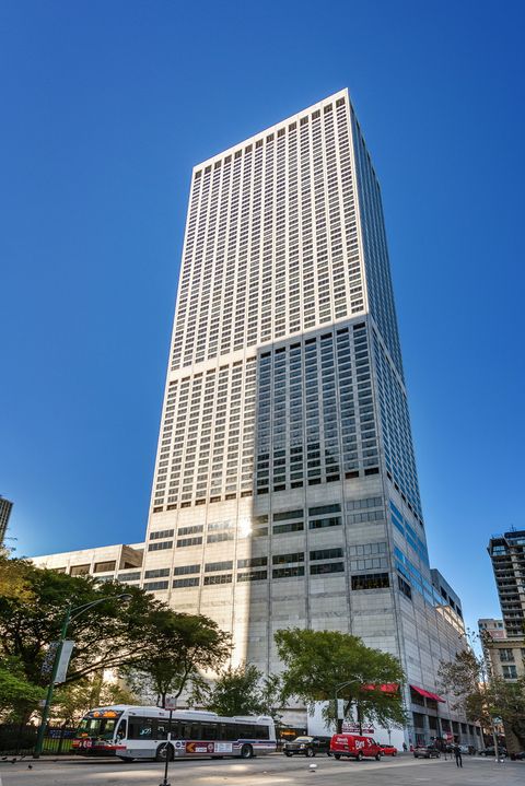 180 E Pearson Street 6802 Chicago IL 60611