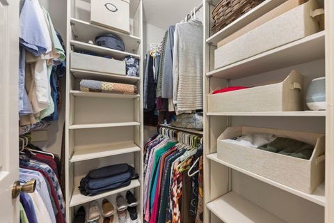 Tiny photo for 513 Green Bridge Lane #B, Prospect Heights, IL 60070 (MLS # 12593343)