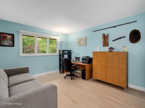 Tiny photo for 16W660 89th Place, Willowbrook, IL 60527 (MLS # 12646441)