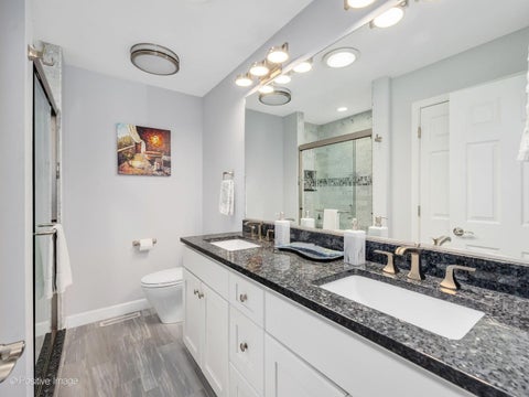 Tiny photo for 16W660 89th Place, Willowbrook, IL 60527 (MLS # 12646441)