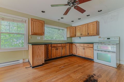 Tiny photo for 2108 Beach Drive, Fox River Grove, IL 60021 (MLS # 12461882)